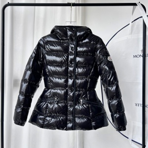 [MONCLER-몽클레어] 24FW 몽클레어 BARANTE 후드 패딩 자켓 블랙 1A00017 597EU 999